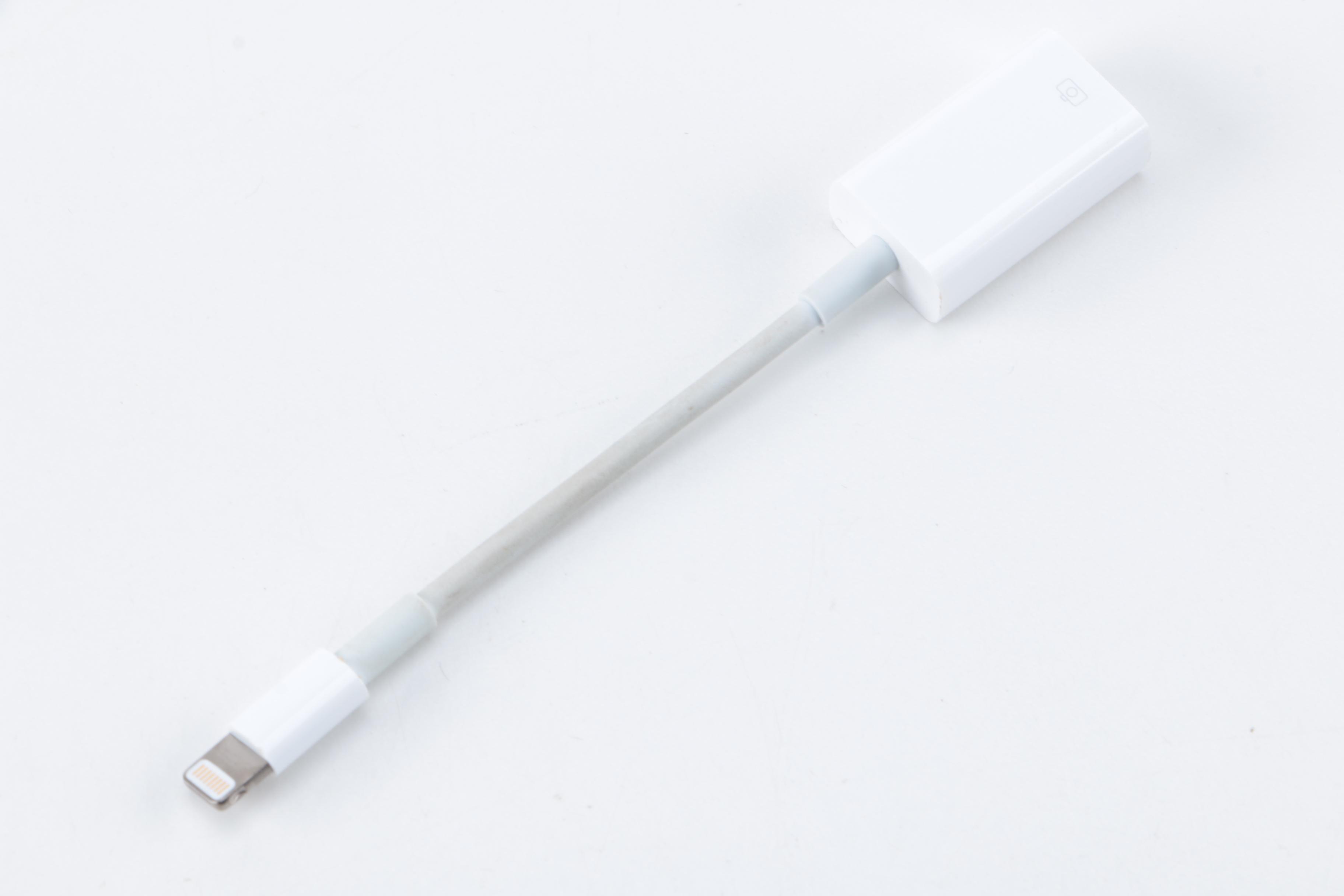 iPod Touch with Behringer Headphones, iKlip Xpand and Accessories