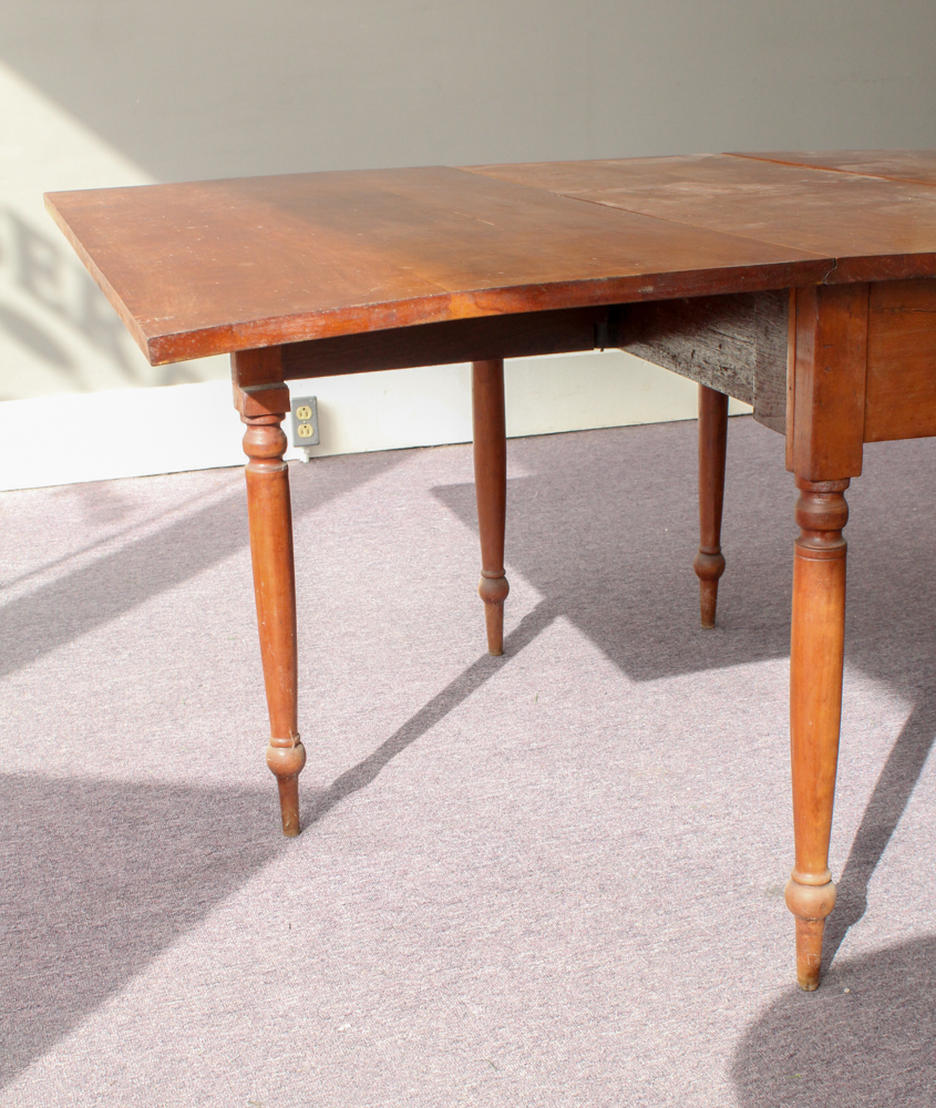 Antique Cherry Drop Leaf Gateleg Table