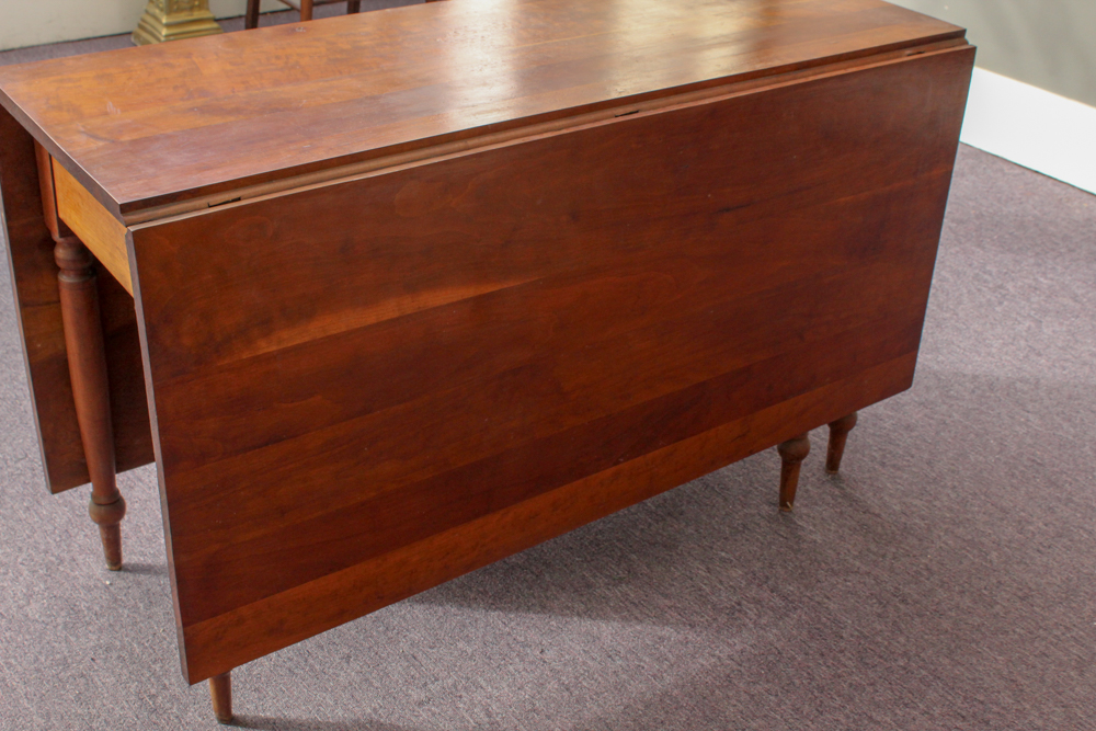 Antique Cherry Drop Leaf Gateleg Table