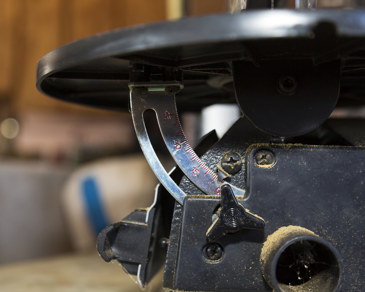 Dremel 16" 2-Speed Scroll Saw