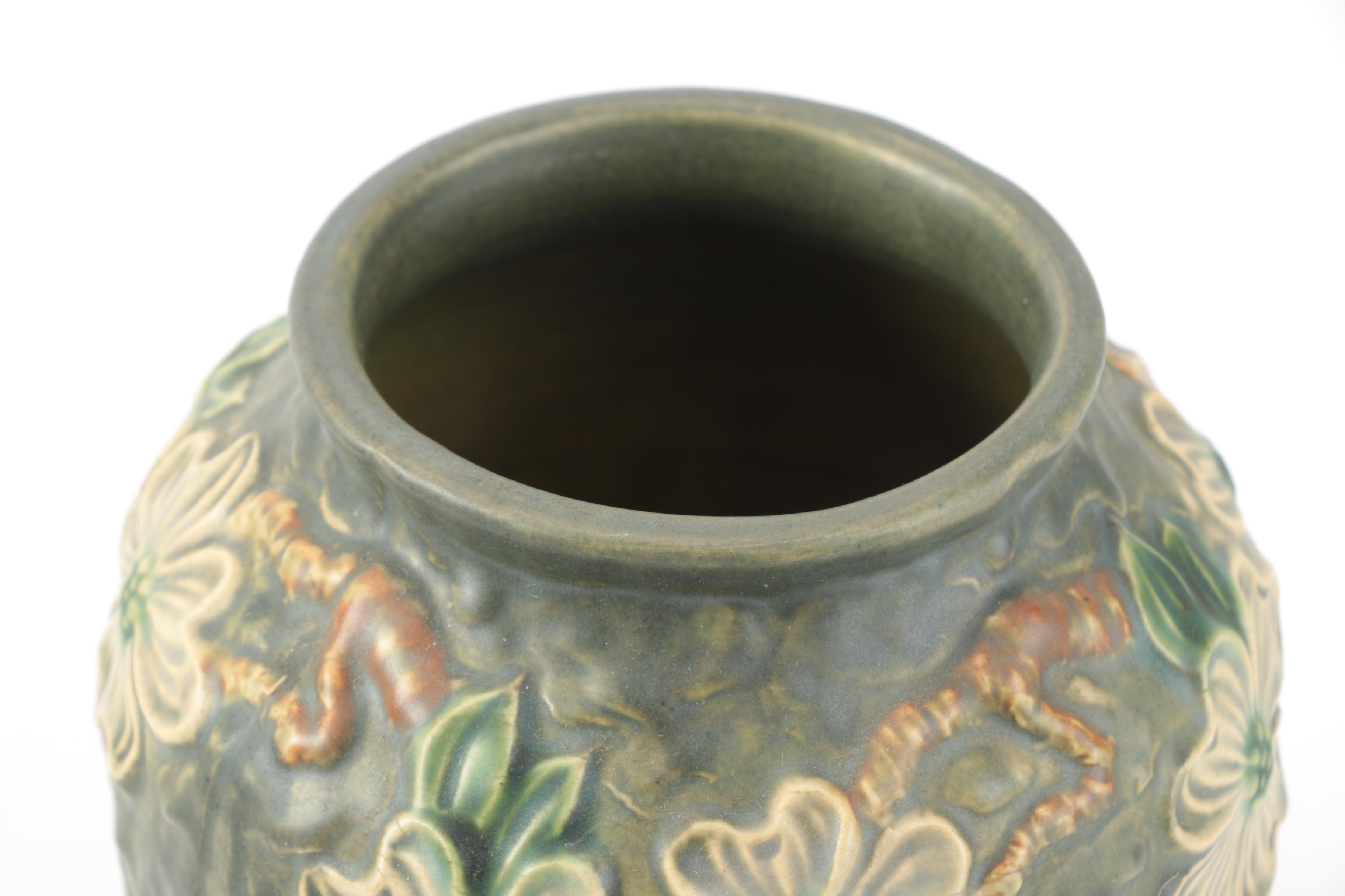 Roseville Pottery "Textured Dogwood" Vase