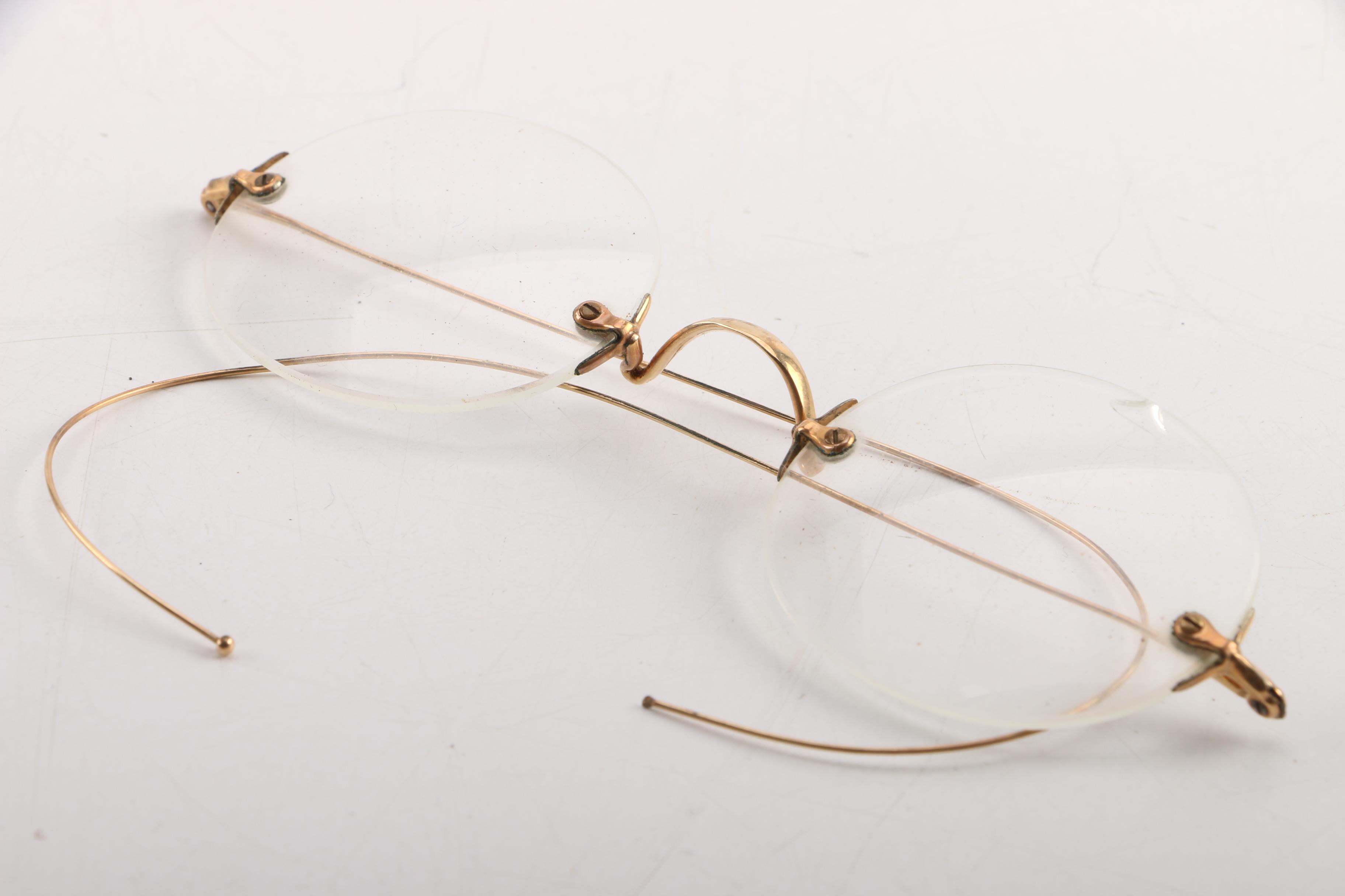 Vintage Frameless Eyeglasses In Case