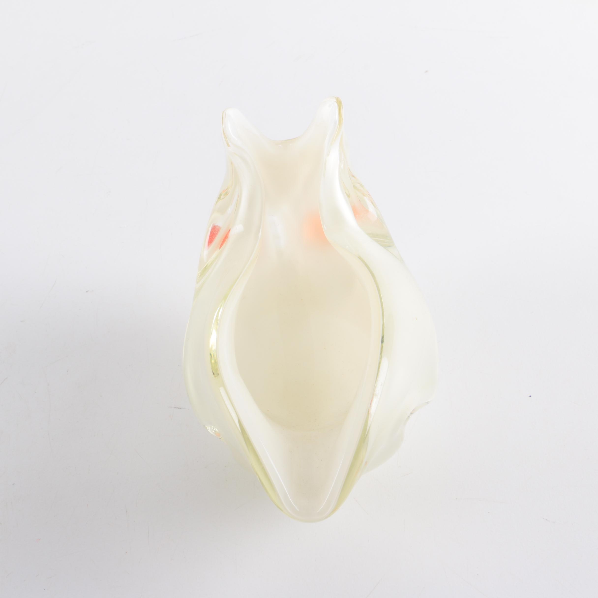 Blown Art Glass White Rabbit Dish