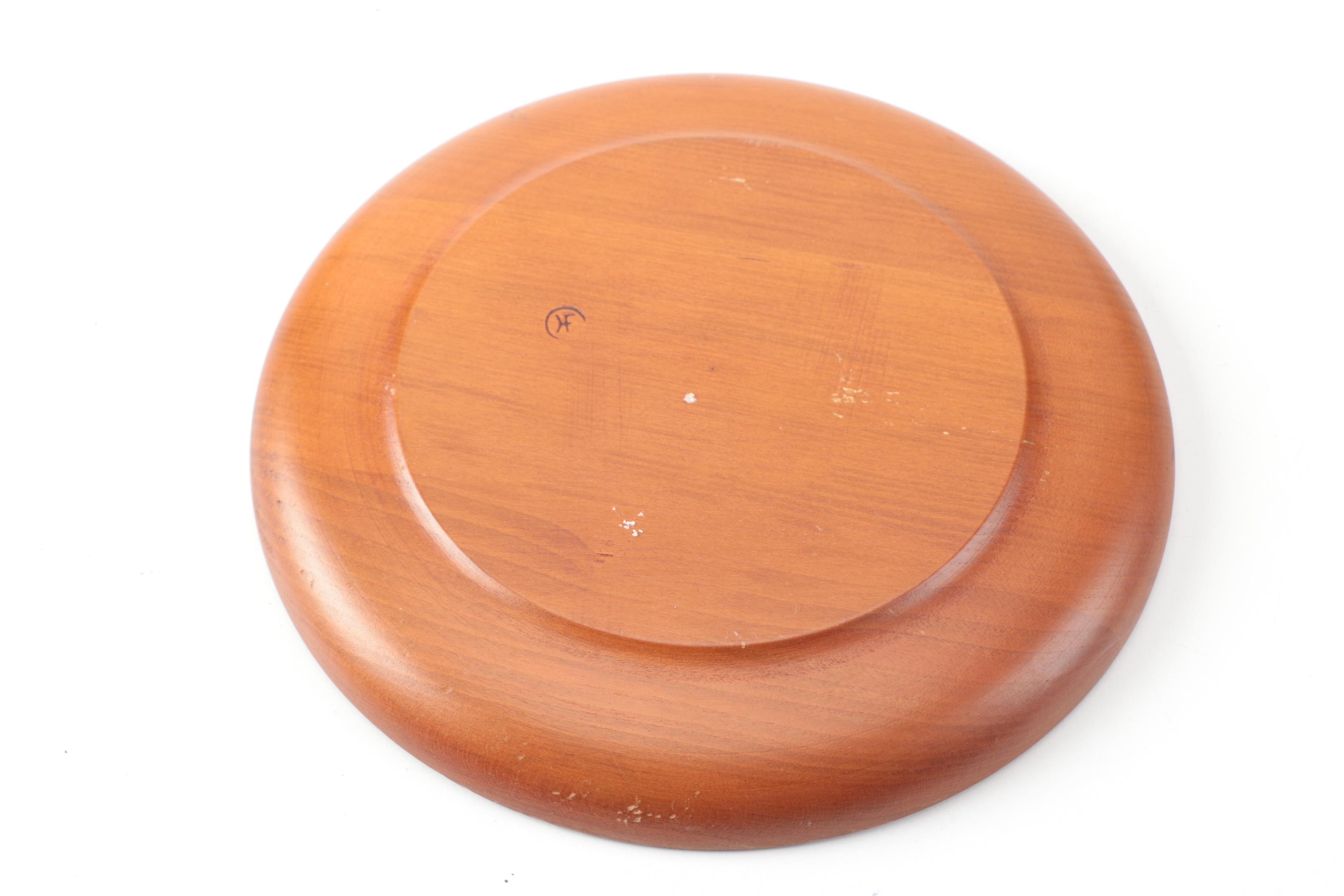 Wooden Bowls and Serveware Featuring Monkey Pod