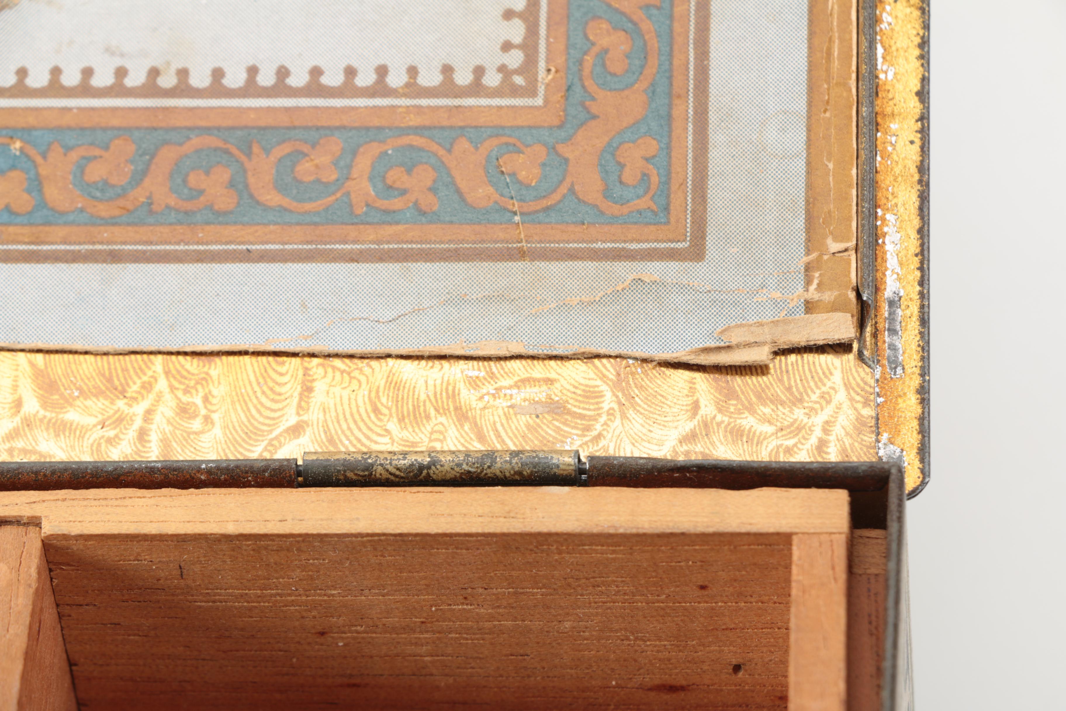 Vintage Robert Burns De Luxe Metal Cigar Box