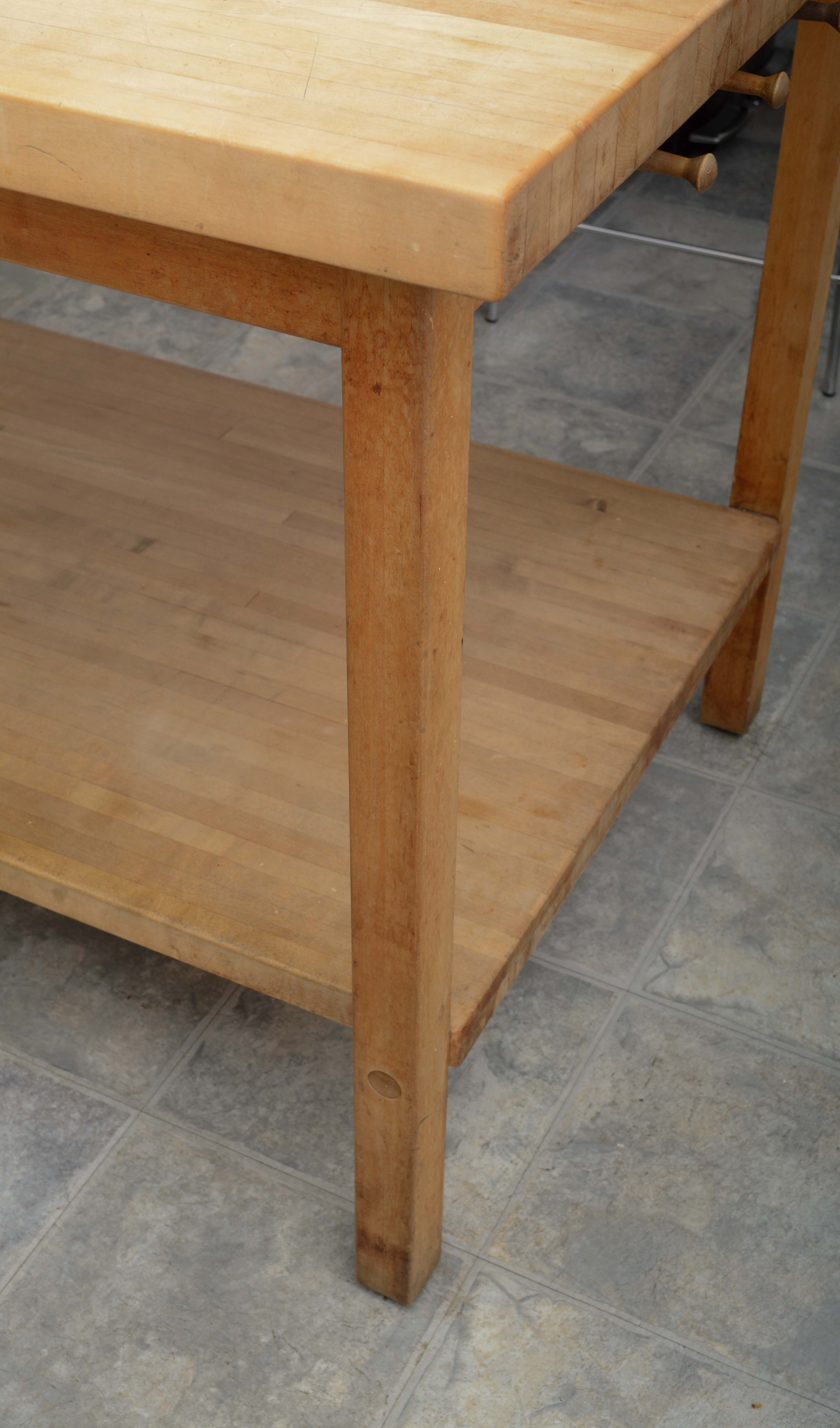 Eastern Butcher Block Farm Maple Table with Stools