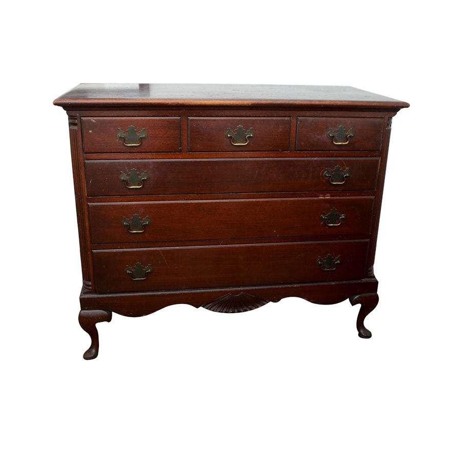 Vintage Queen Anne Style Chest of Drawers