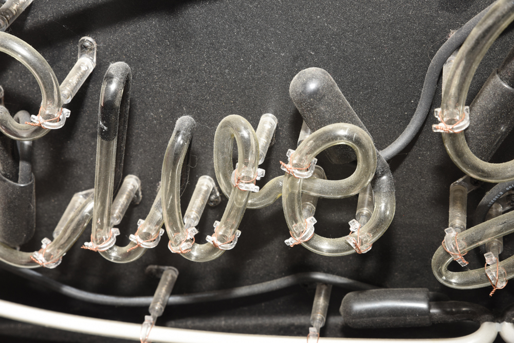 "Live Girls" Neon Sign