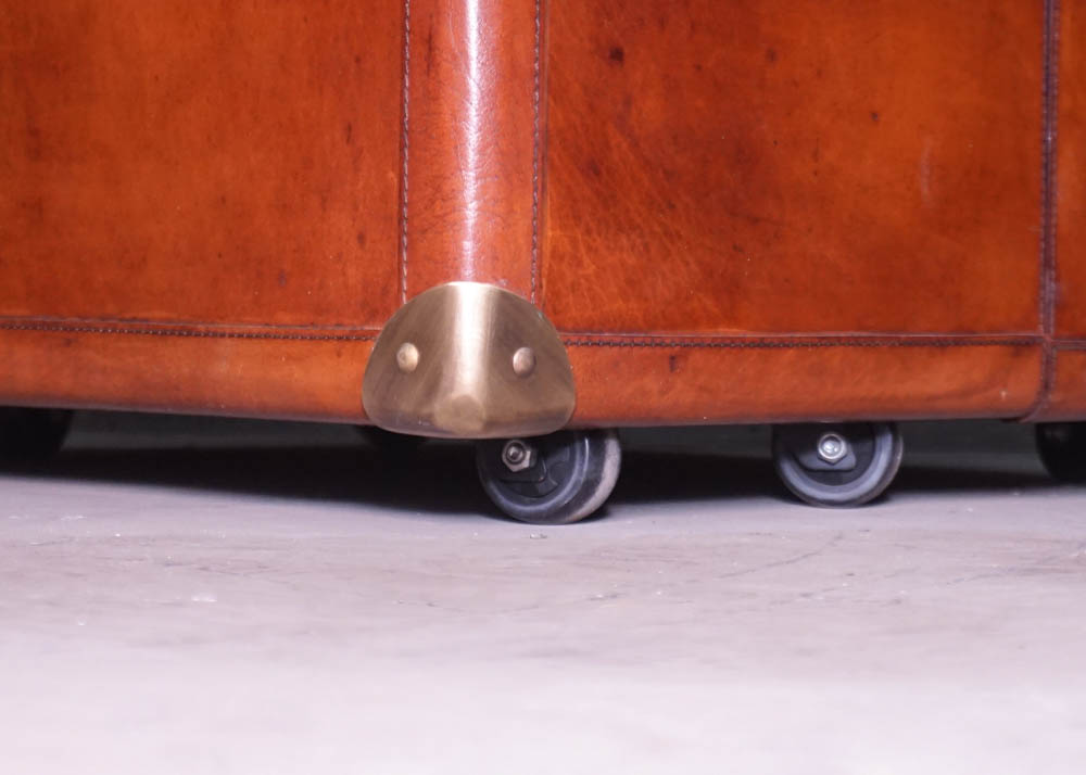 Full Grain Leather Luggage Steamer Trunk