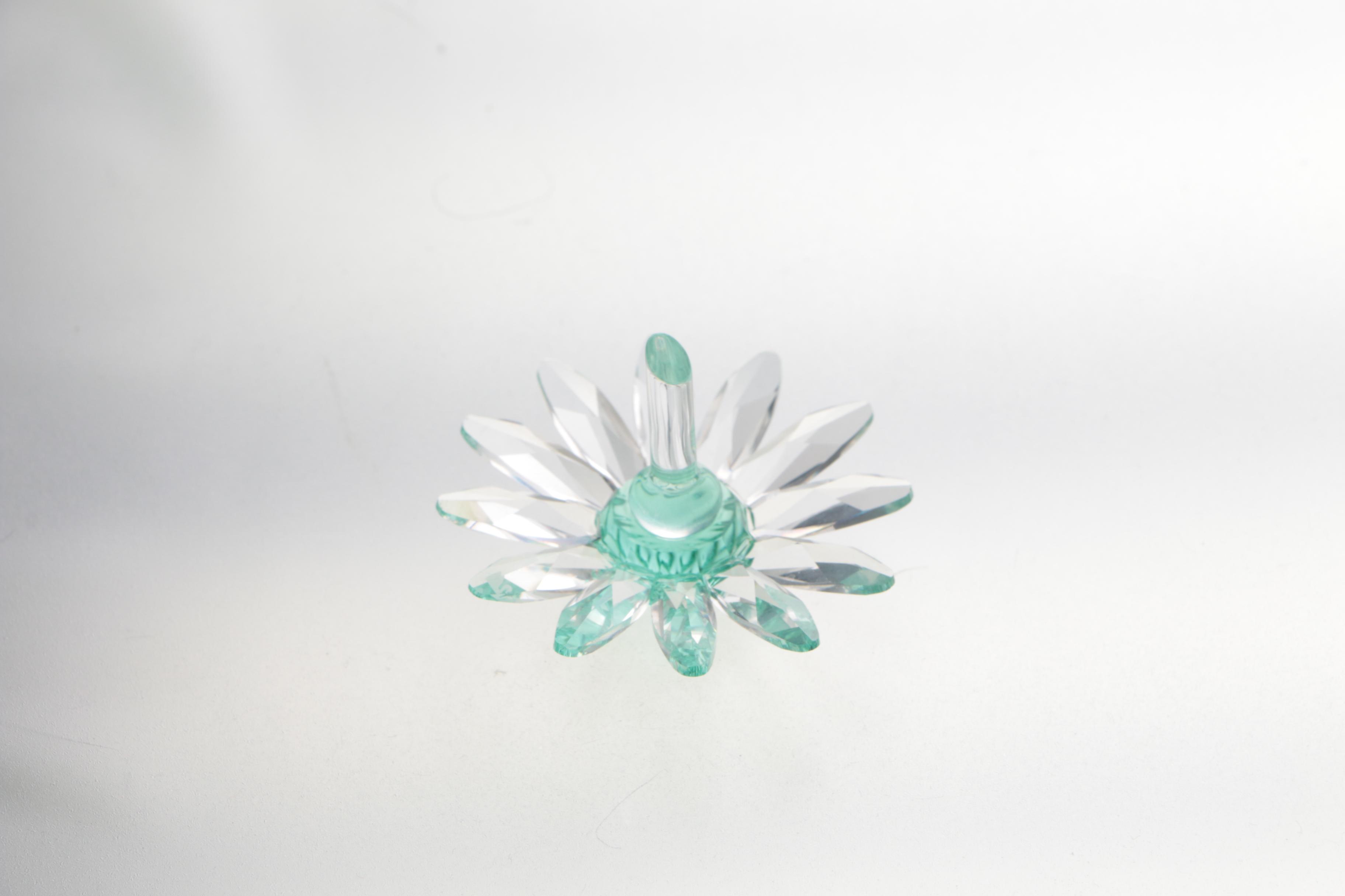 Swarovski Marguerite Daisy Flowers and Starfish Figurines