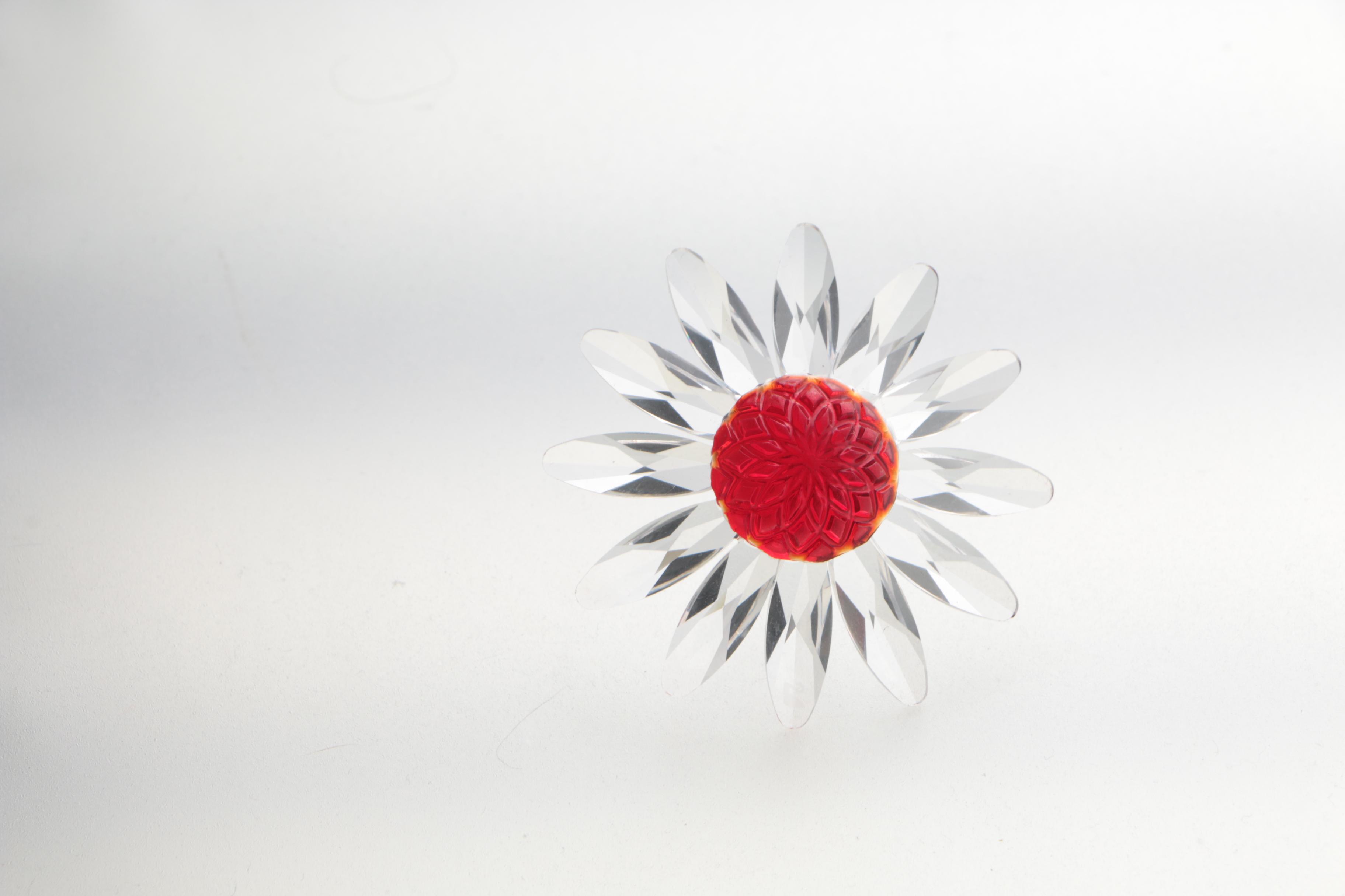 Swarovski Marguerite Daisy Flowers and Starfish Figurines