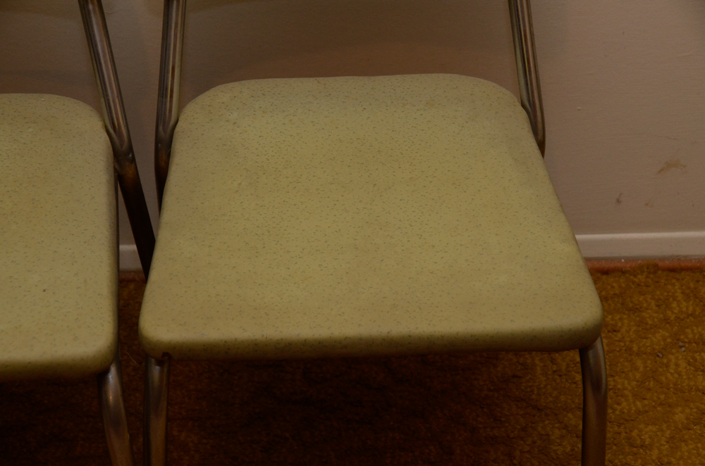 Mid Century Modern Table and Chairs