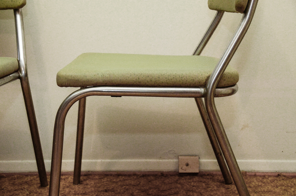 Mid Century Modern Table and Chairs