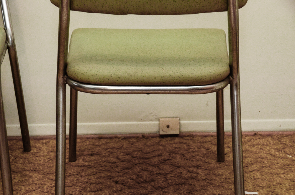 Mid Century Modern Table and Chairs