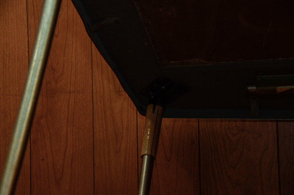 Mid Century Modern Table and Chairs