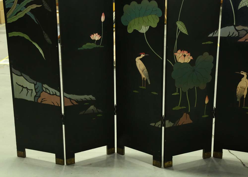Chinese Lacquered Room Divider