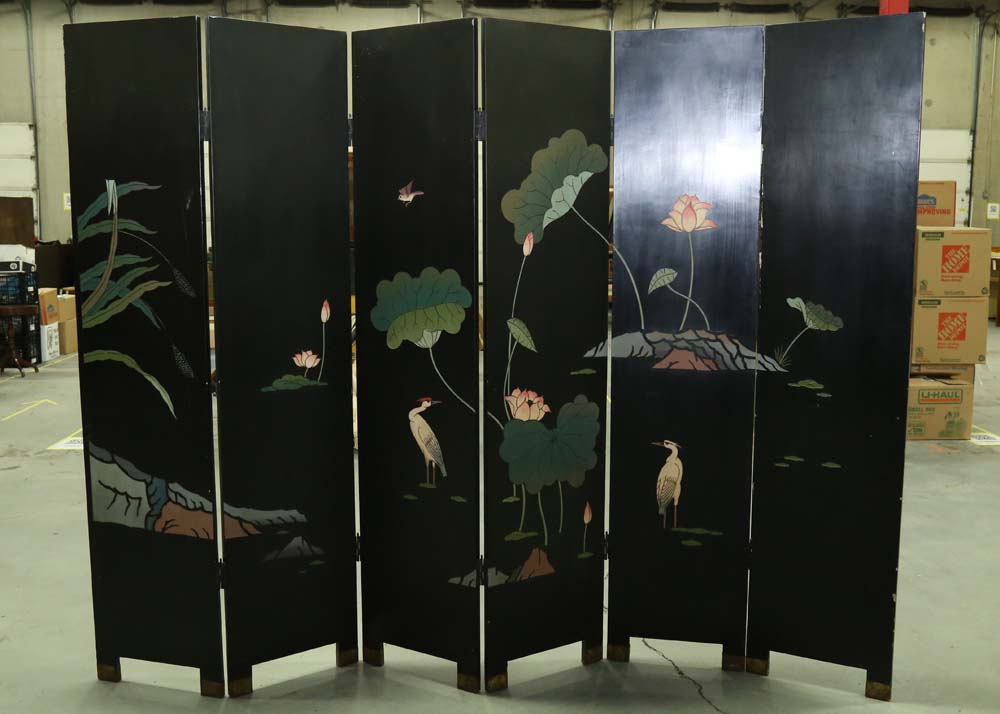 Chinese Lacquered Room Divider