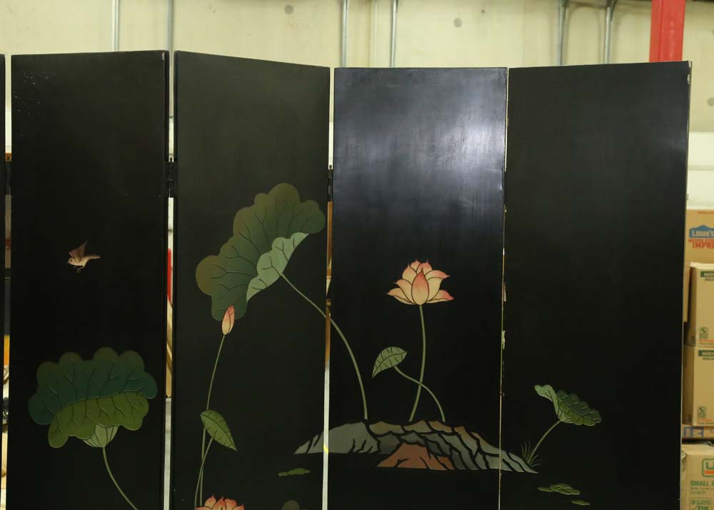 Chinese Lacquered Room Divider