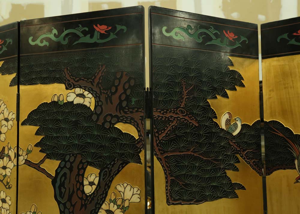 Chinese Lacquered Room Divider