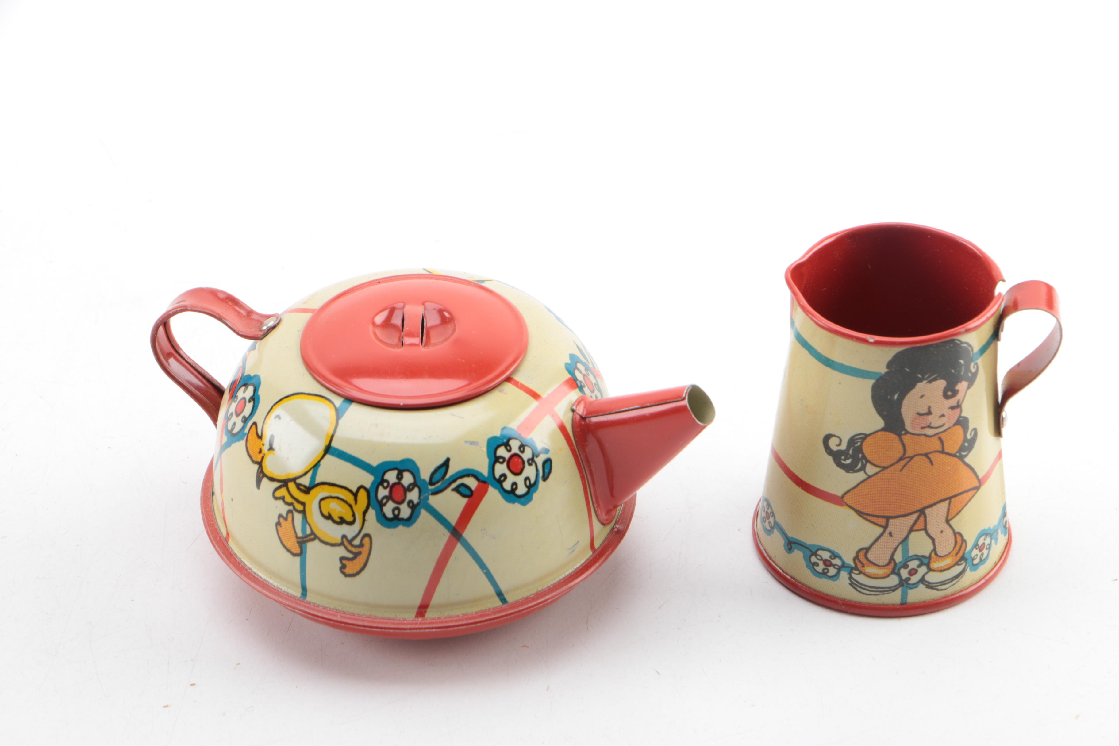 Vintage Child's Tea Set