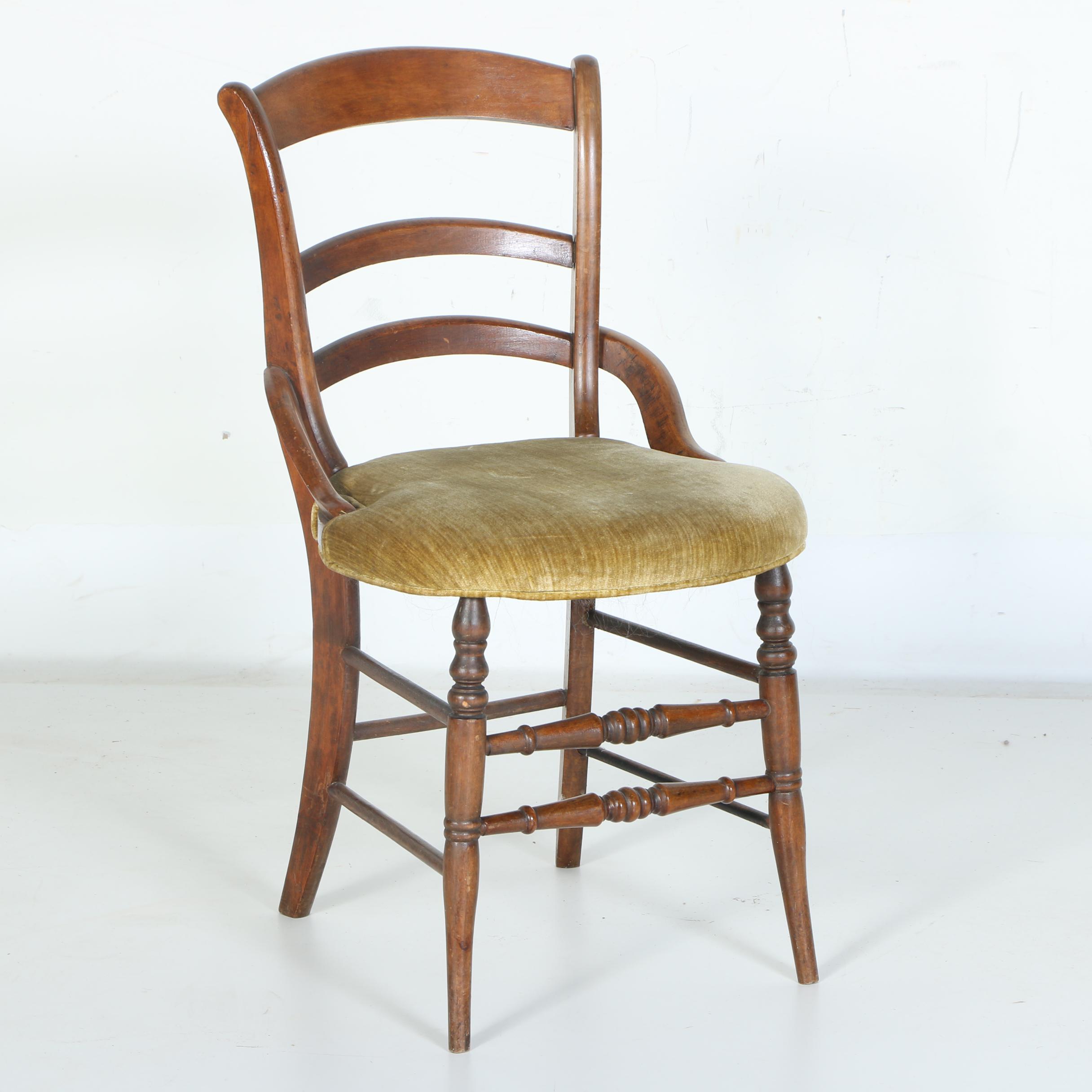 Antique Victorian Parlor Chair