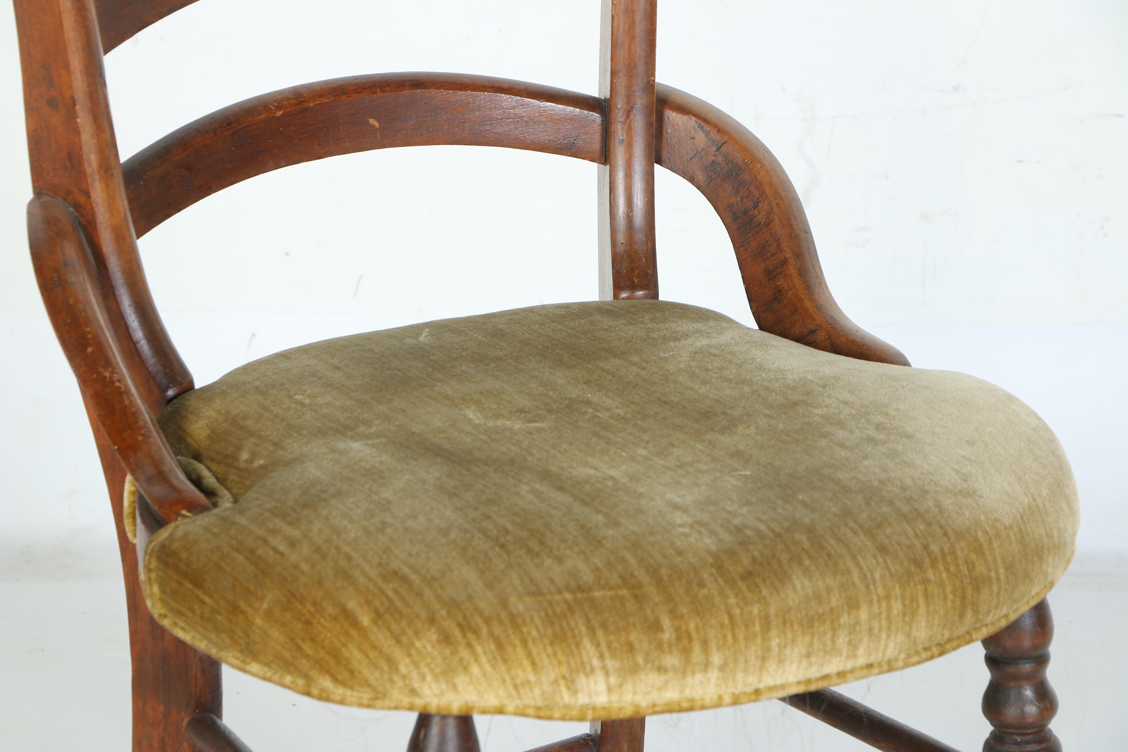 Antique Victorian Parlor Chair