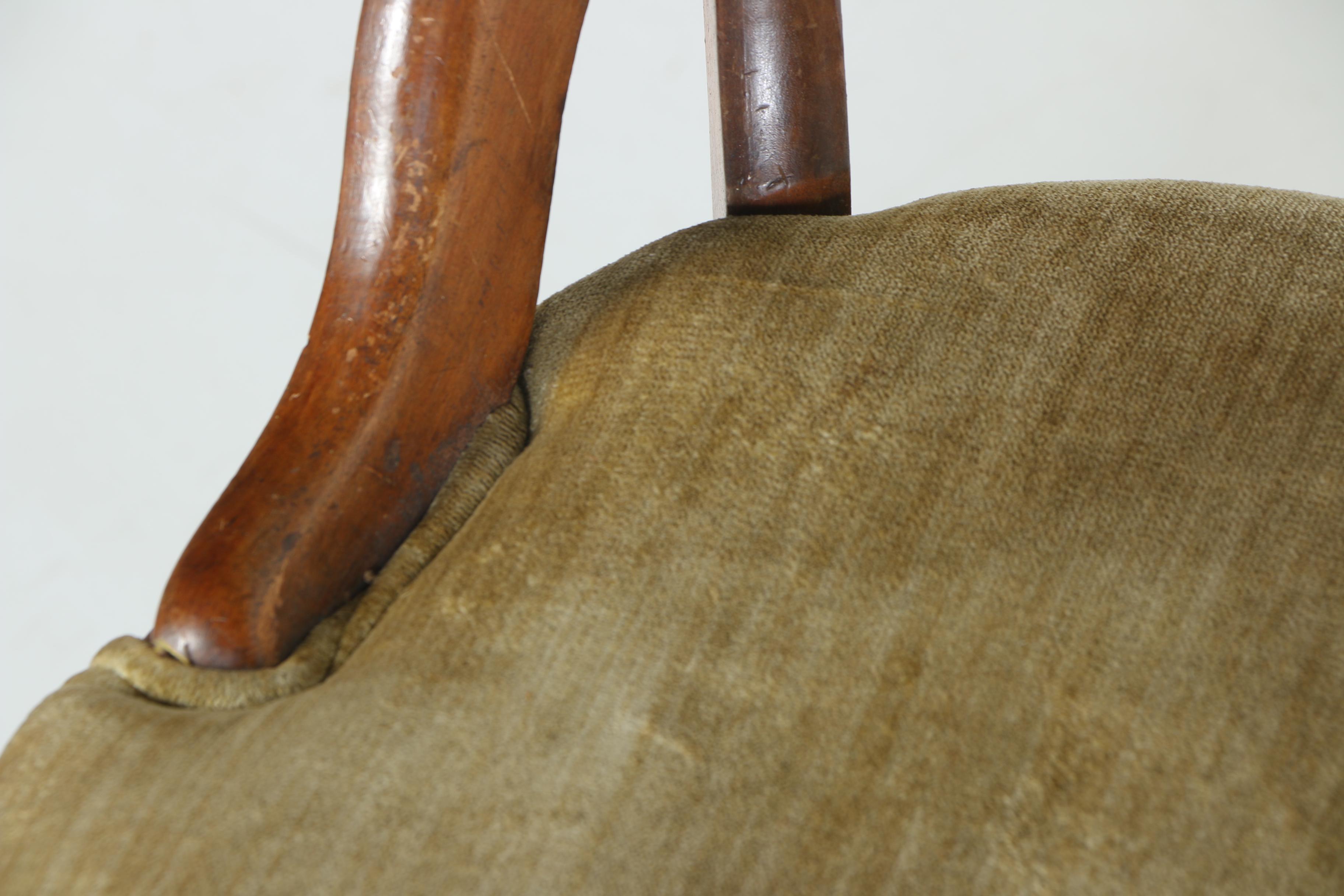 Antique Victorian Parlor Chair