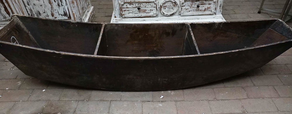 Boat Shaped Wooden Planter