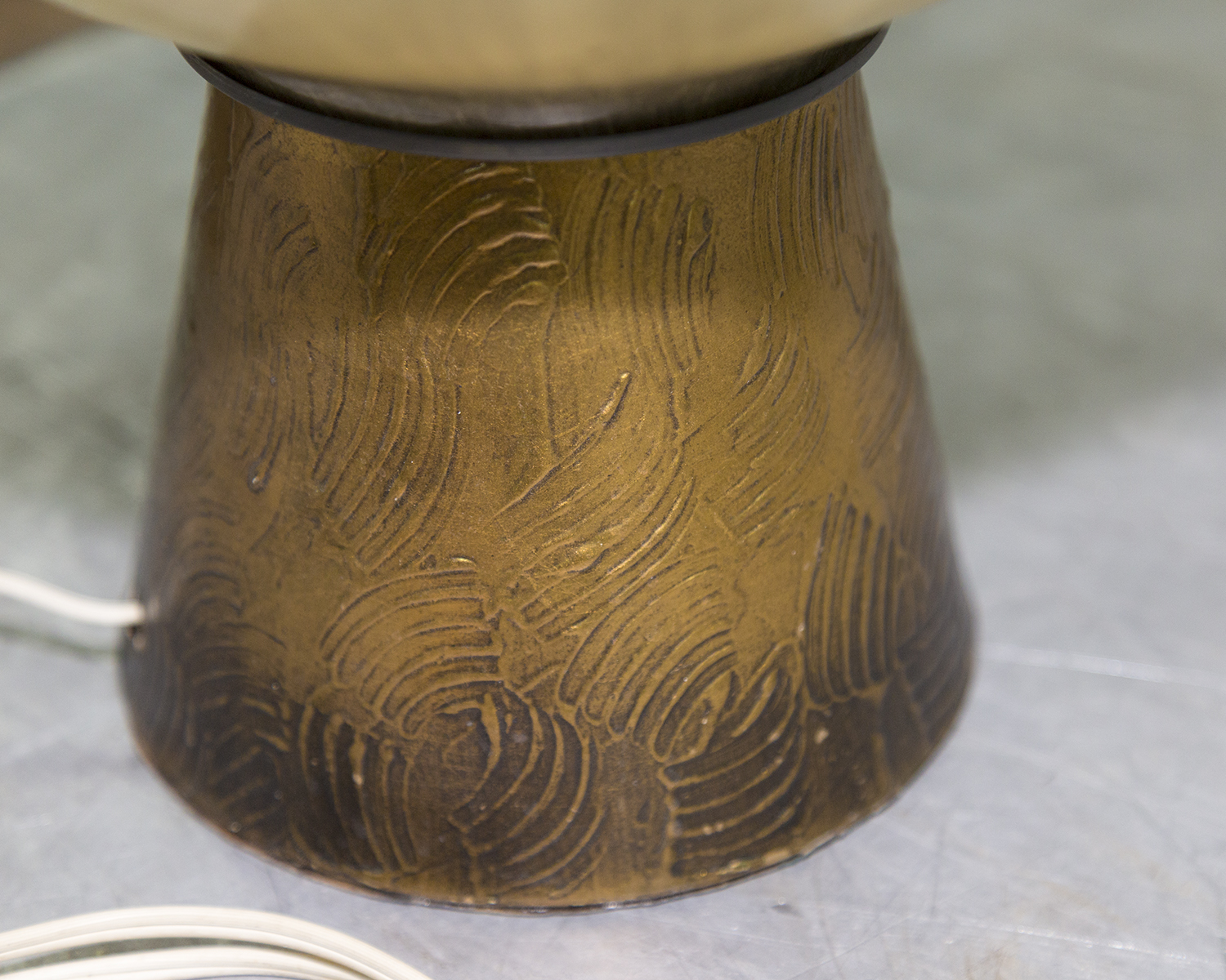 Mid Century Modern Ceramic Table Lamp