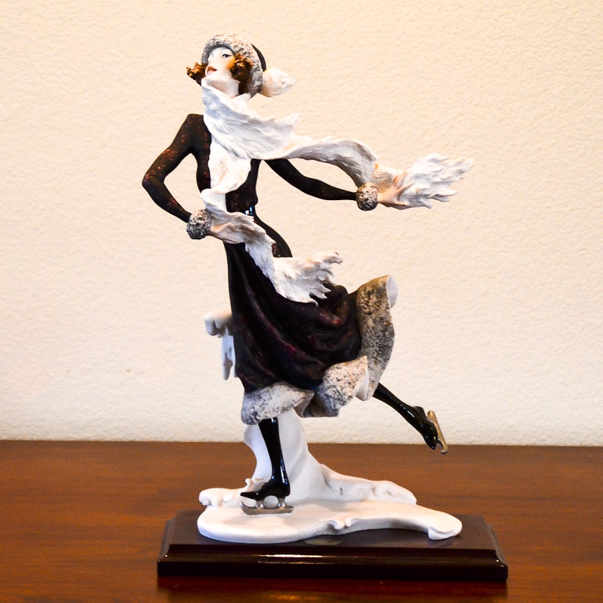 1989 Giuseppe Armani Signed "Winter" Figurine