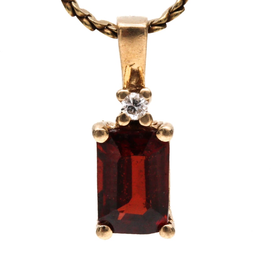 14K Yellow Gold Garnet Diamond Pendant Necklace