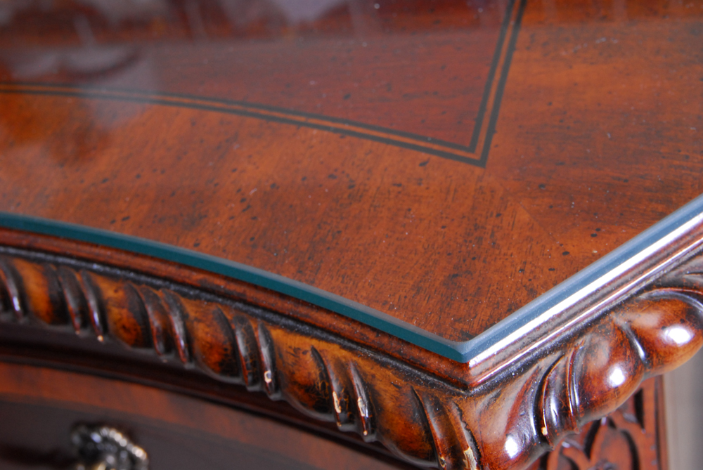 Chinese Chippendale Style Serpentine Chest of Drawers by Universal Furniture