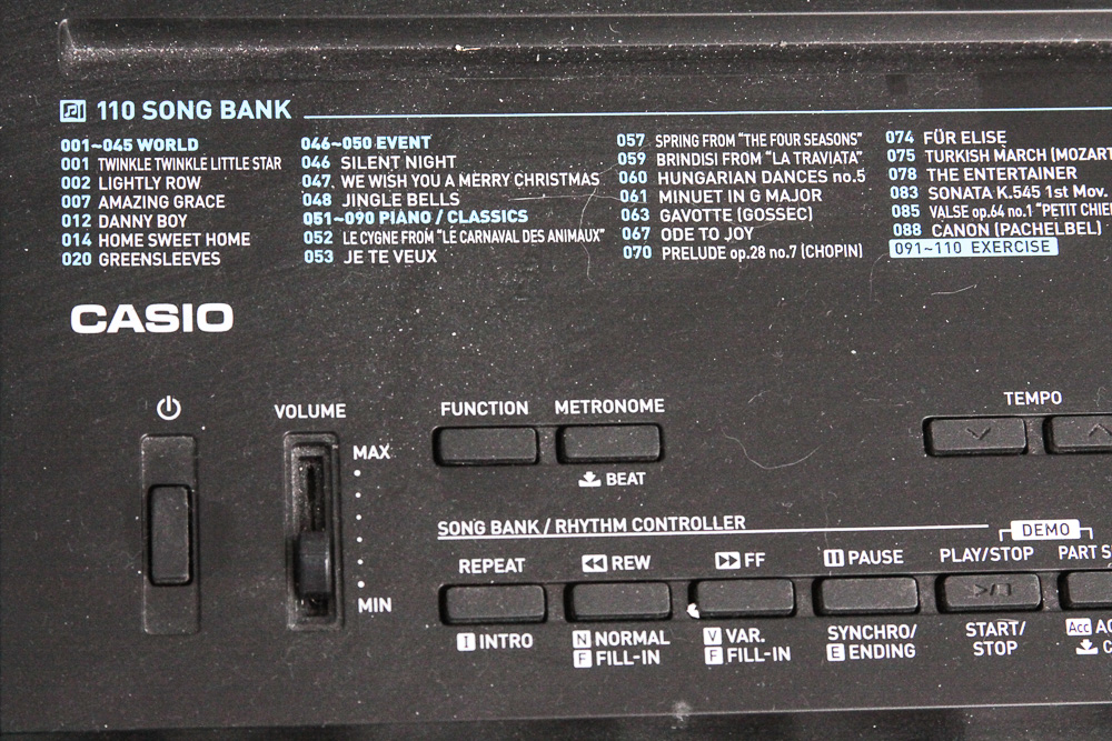 Casio LK-170 Keyboard and Stand