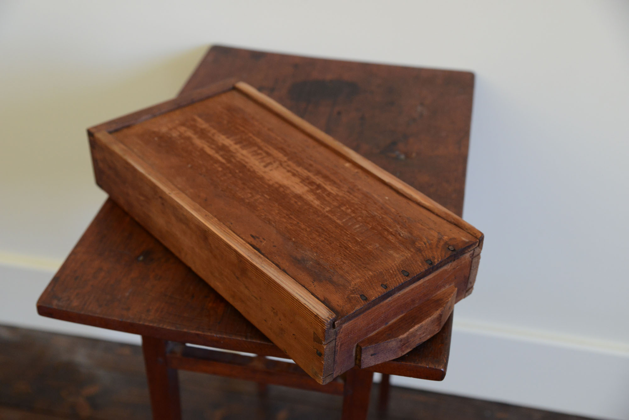 Antique Federal Style End Table