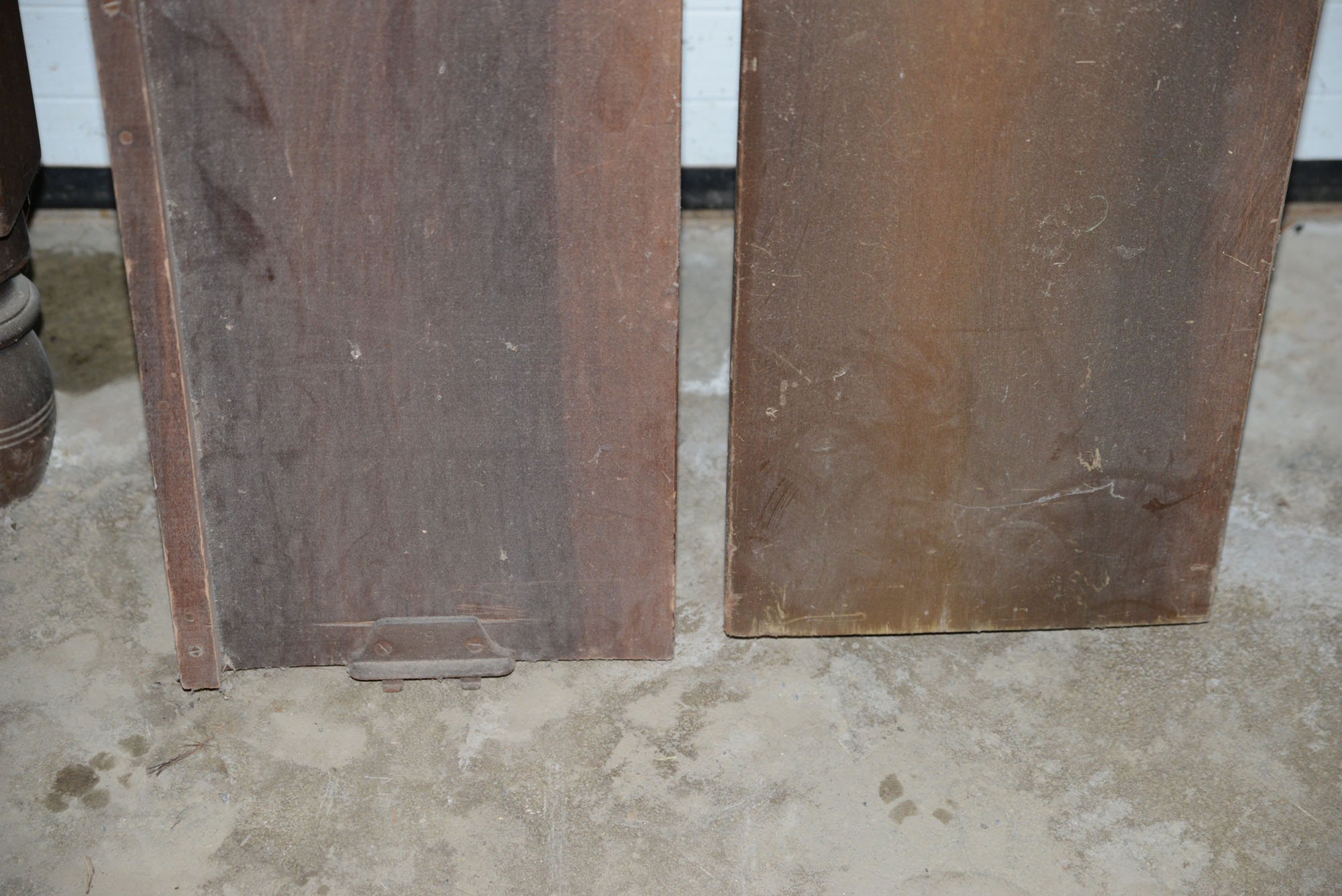 Antique Three-Quarter Mahogany Bed Frame