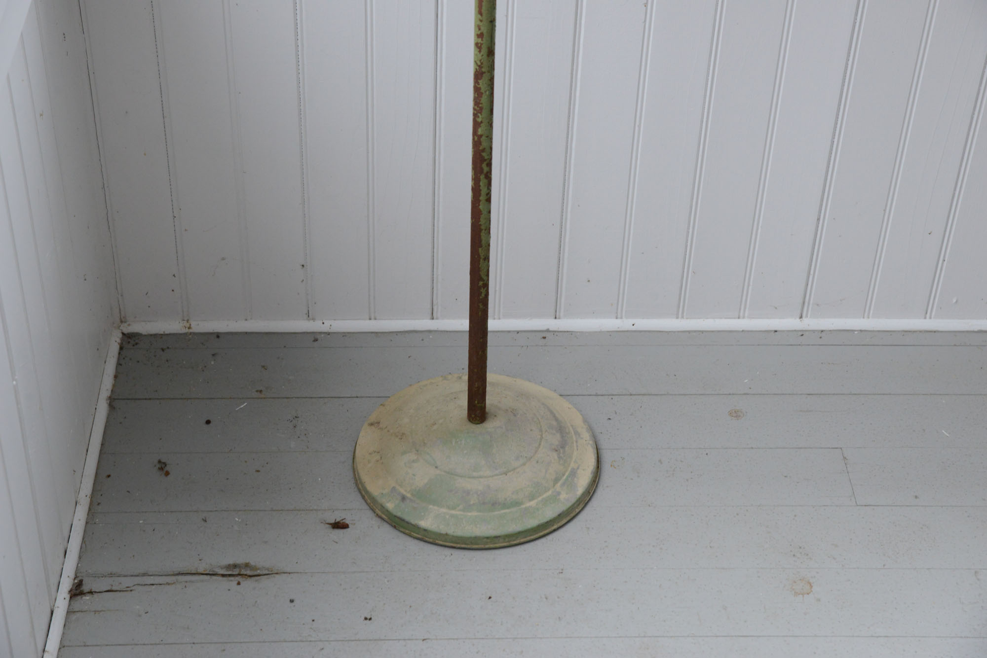 Hanging Bird Cage with Floor Stand