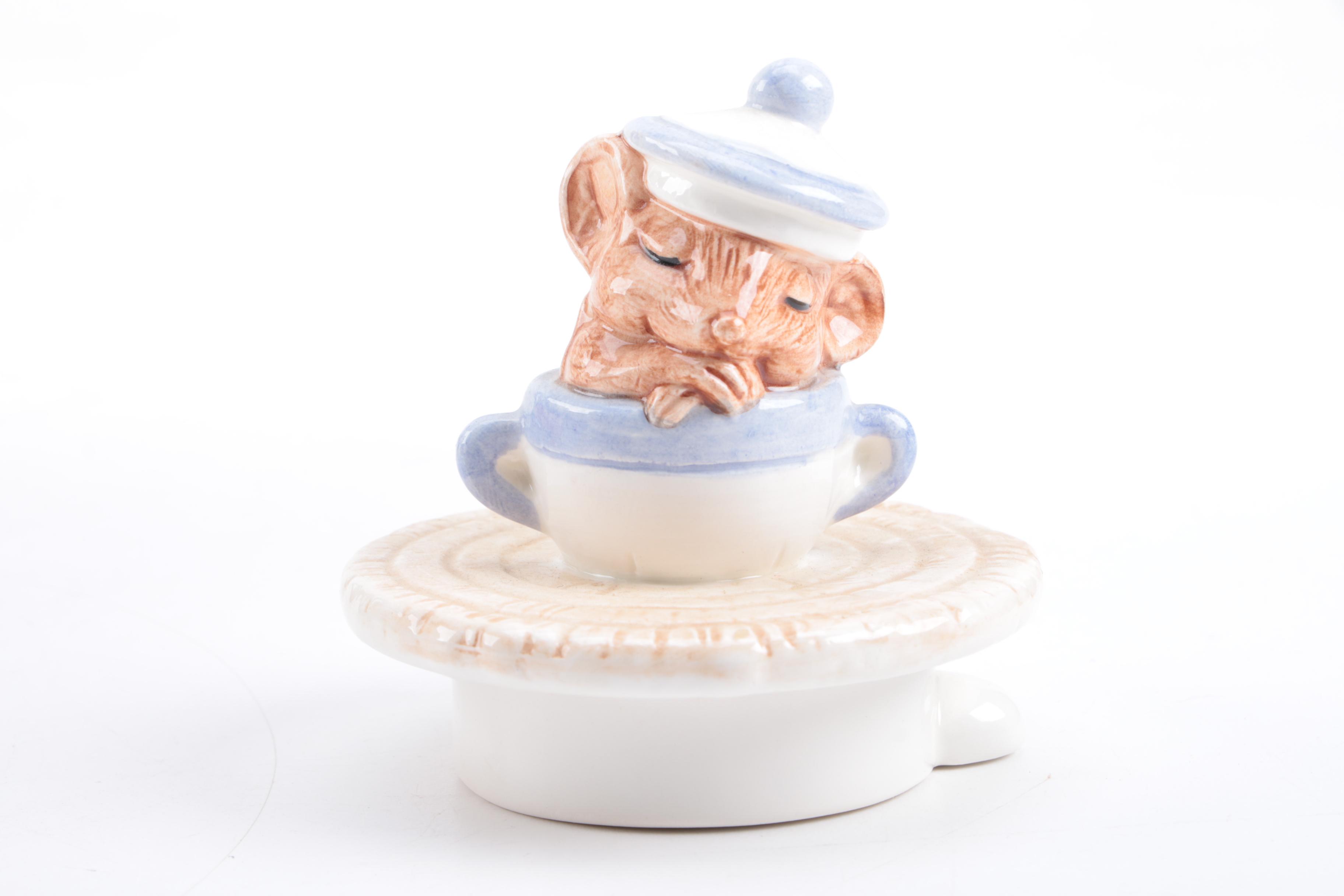 Vintage Ceramic Teapots Featuring Fitz and Floyd