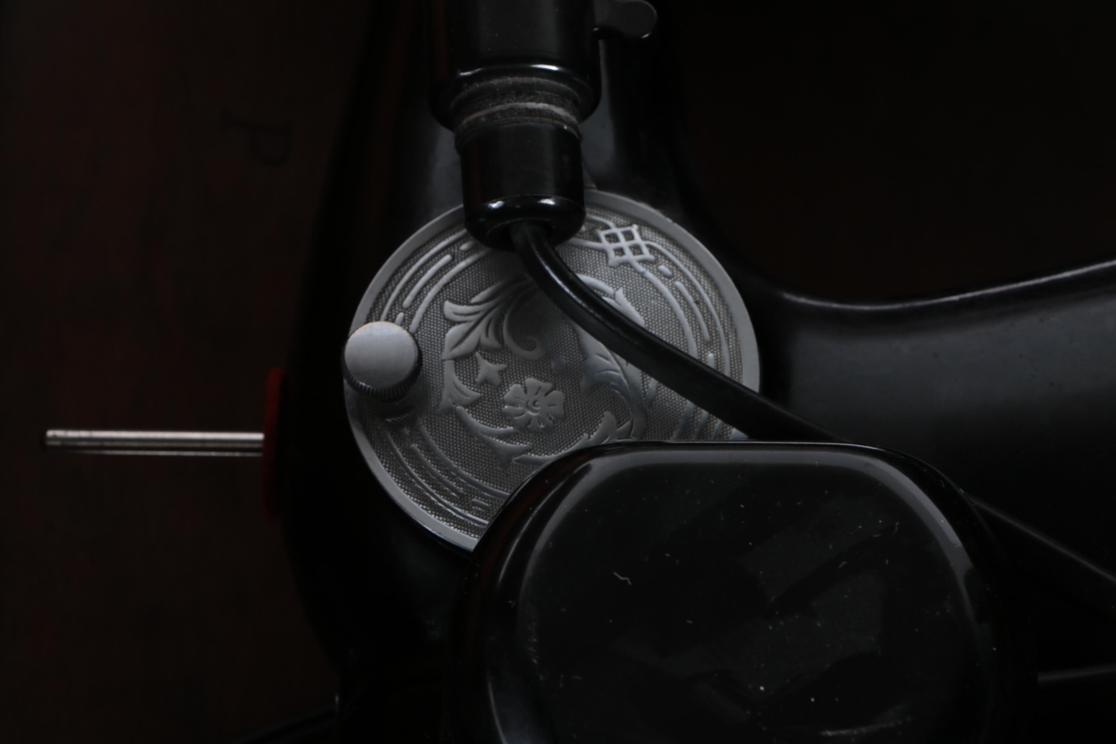 Vintage Singer 15-91 Sewing Machine and Table