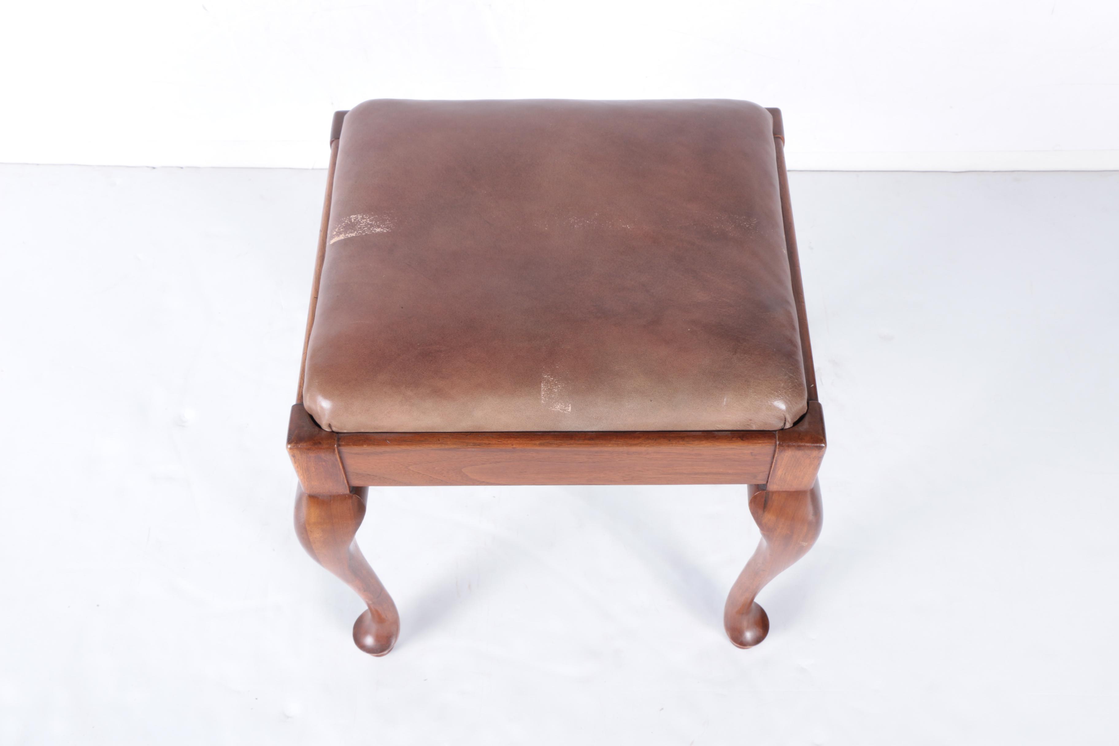 Vintage Singer 15-91 Sewing Machine and Table