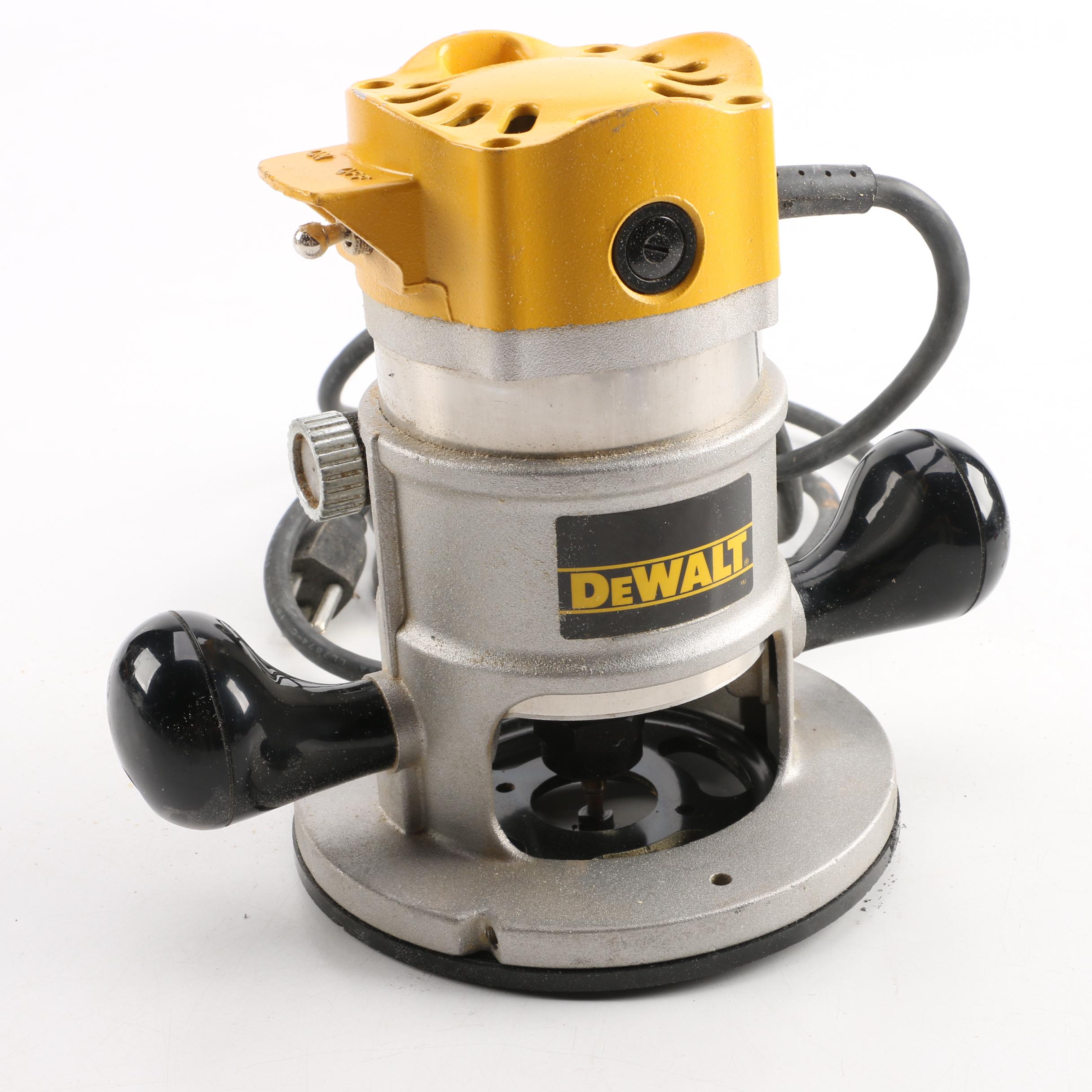 DeWalt DW610 1-1/2 HP Router