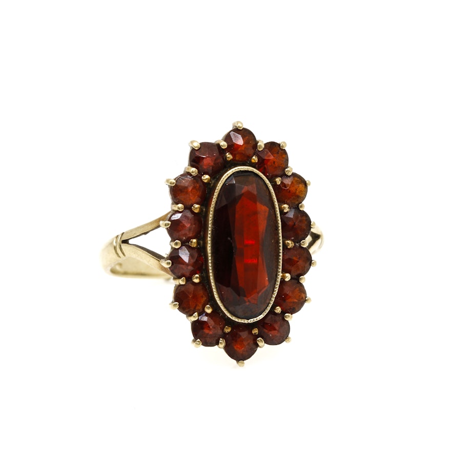 10K Yellow Gold Garnet Ring