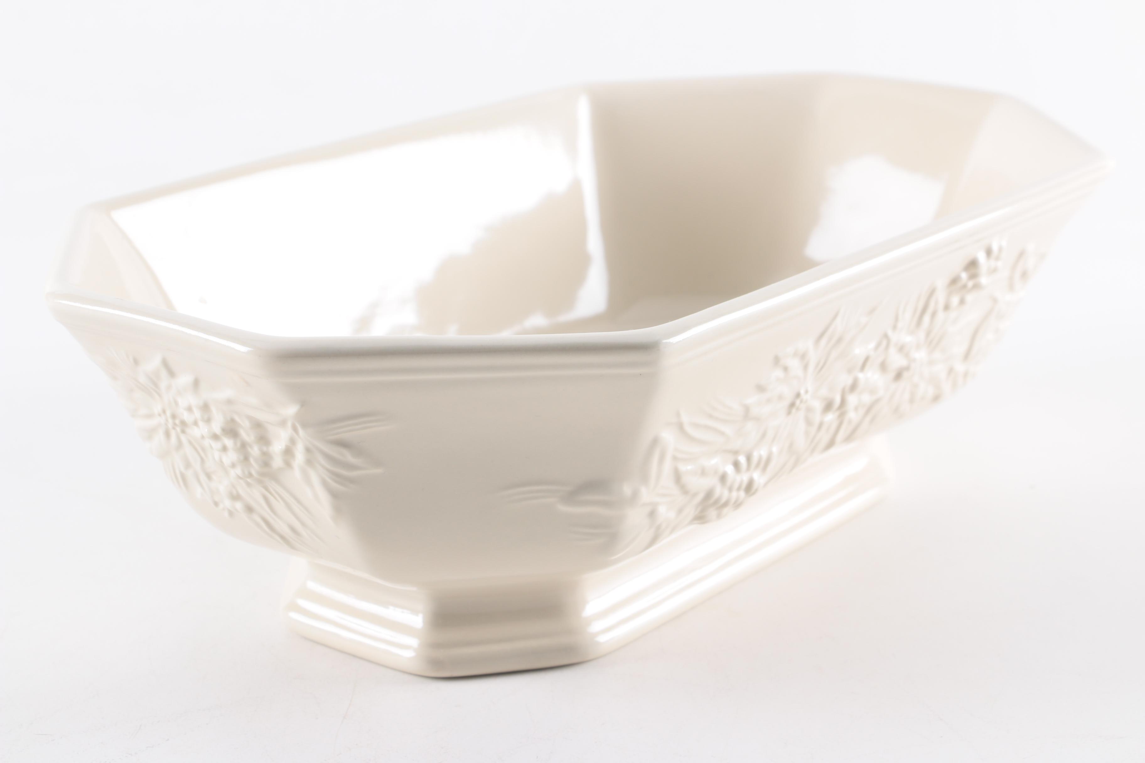 Longaberger Pottery "Woven Traditions Ivory" Plates