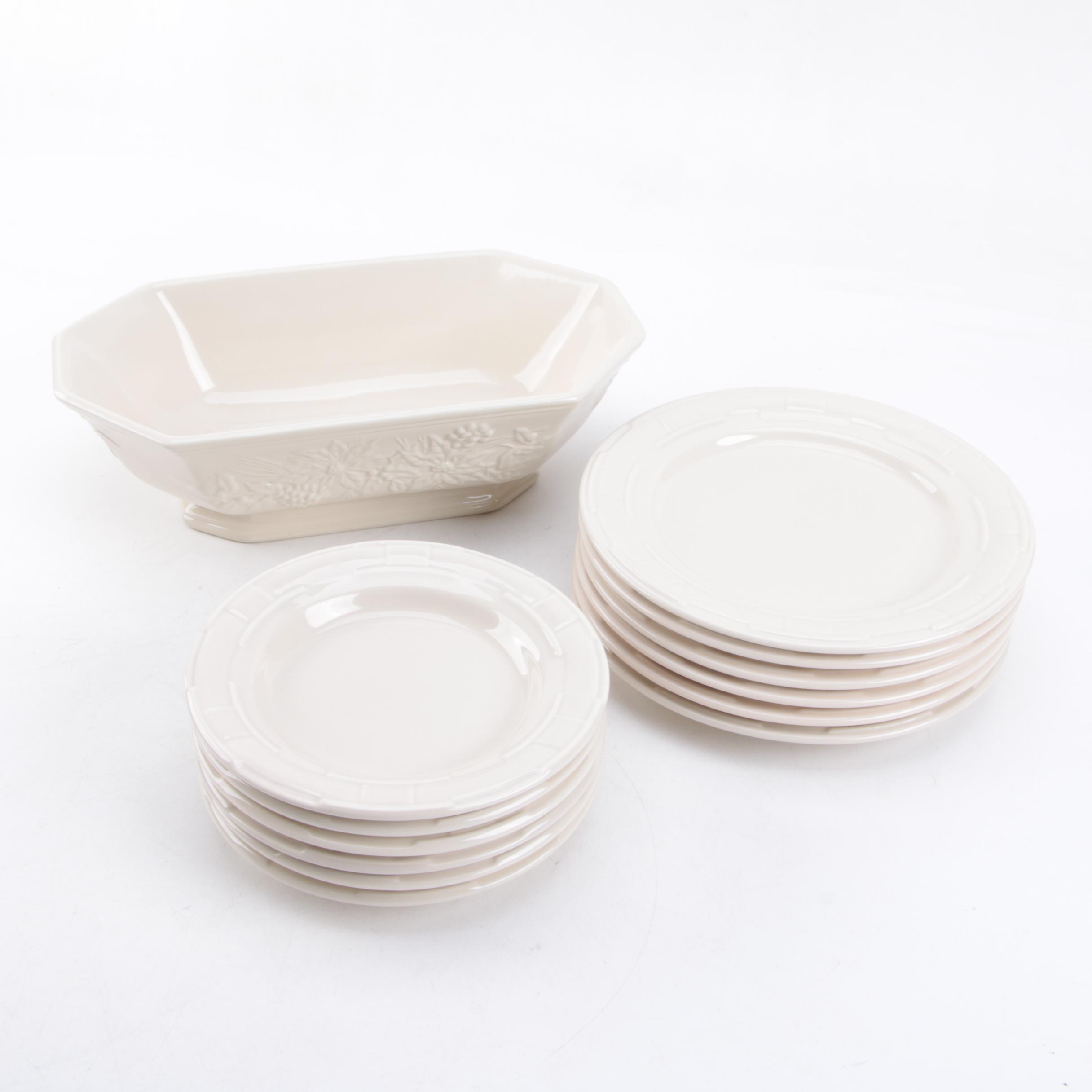 Longaberger Pottery "Woven Traditions Ivory" Plates