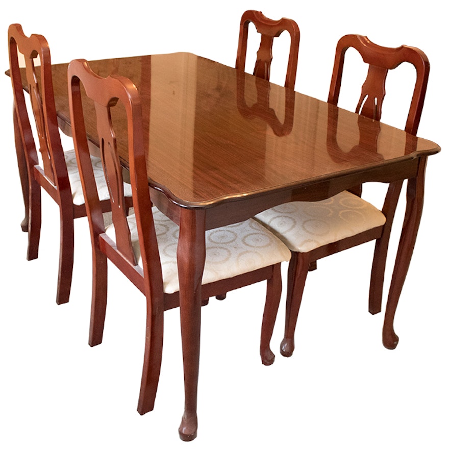 Queen Anne Style Dining Table and Chair Set