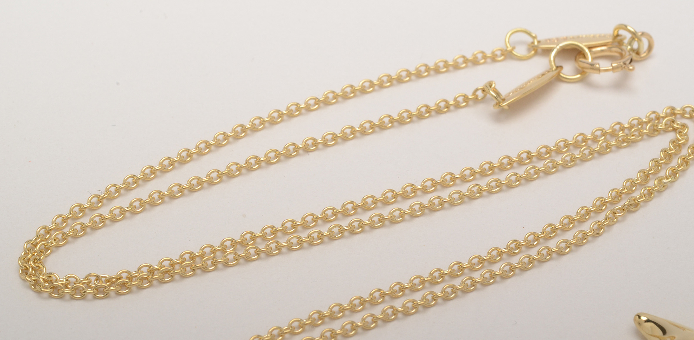 Tiffany & Co. Elsa Peretti ® 18K Yellow Gold Starfish Pendant Necklace