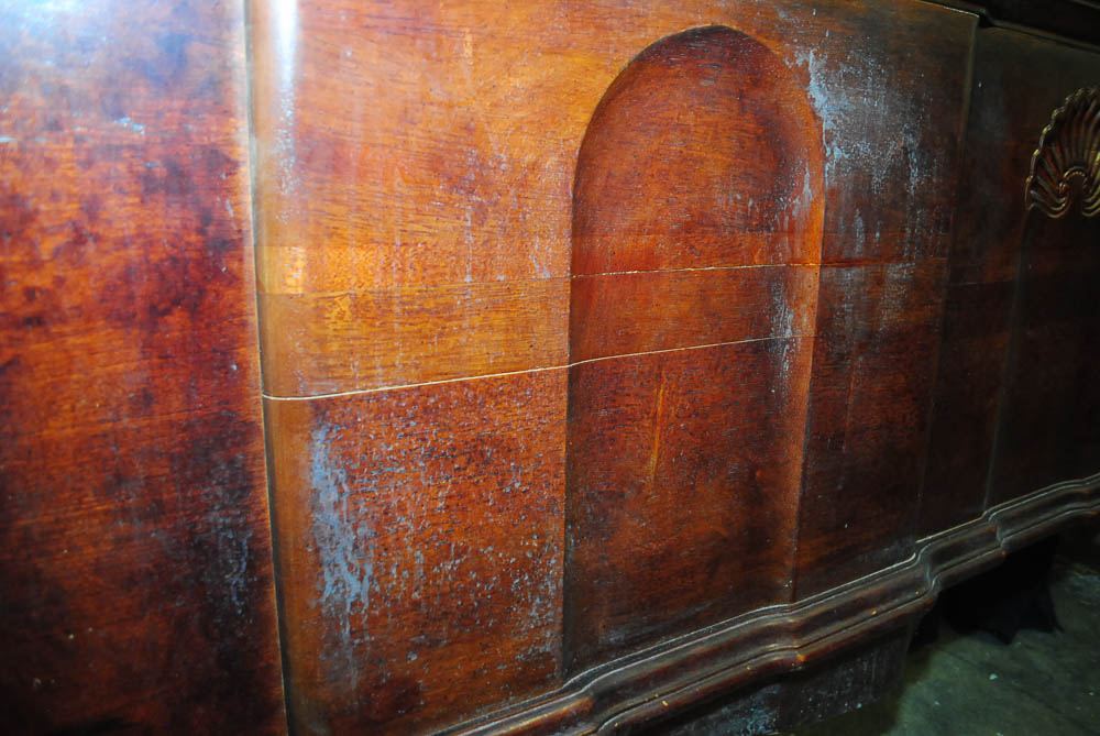 Vintage Broken Arch Style Bed Frame in King-Size