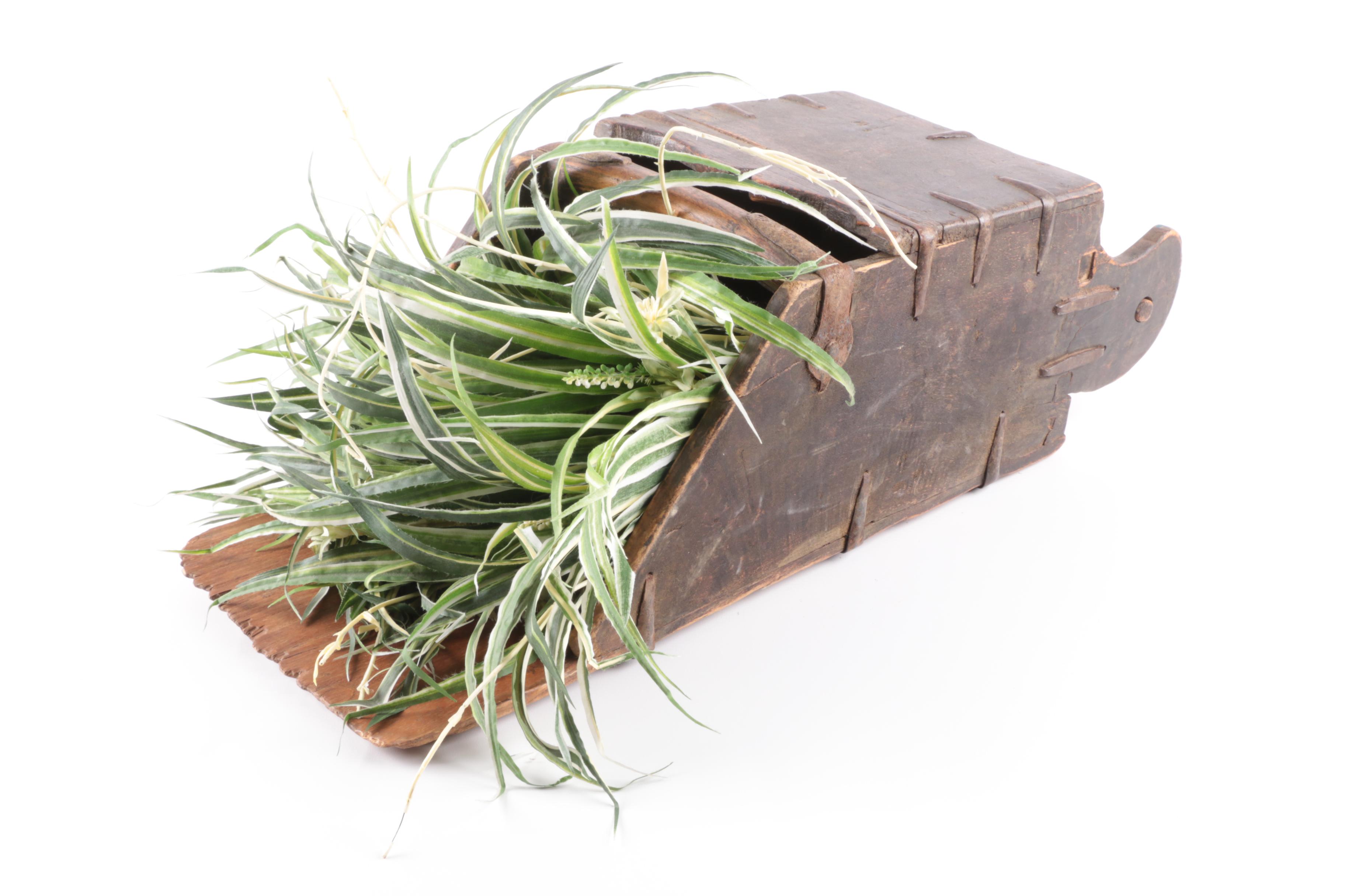 Country Cottage Basket and Hanging Plant Box
