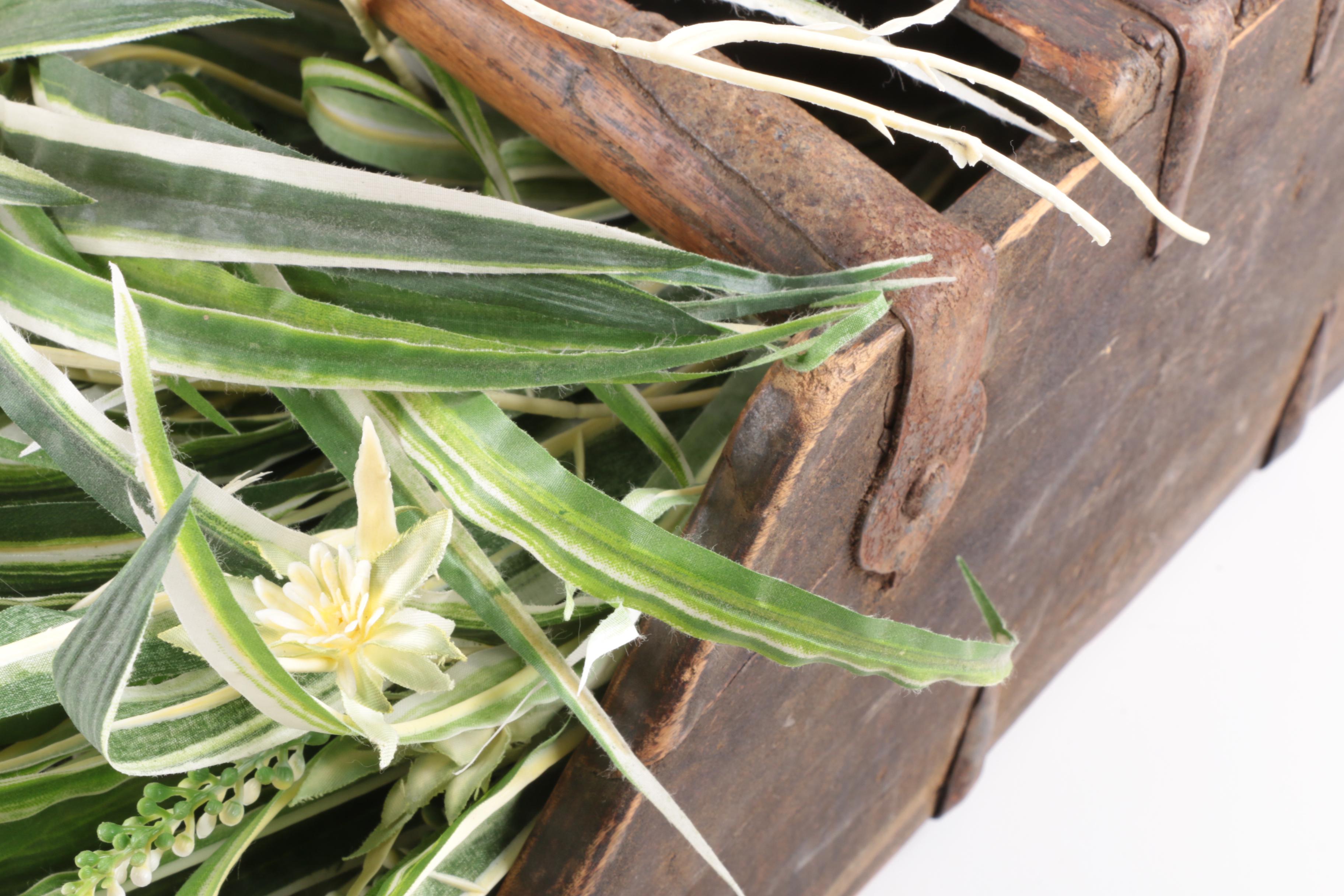 Country Cottage Basket and Hanging Plant Box