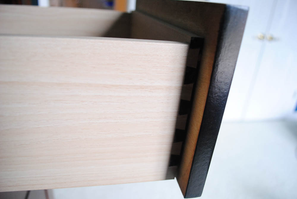 Shaker Style Chest of Drawers