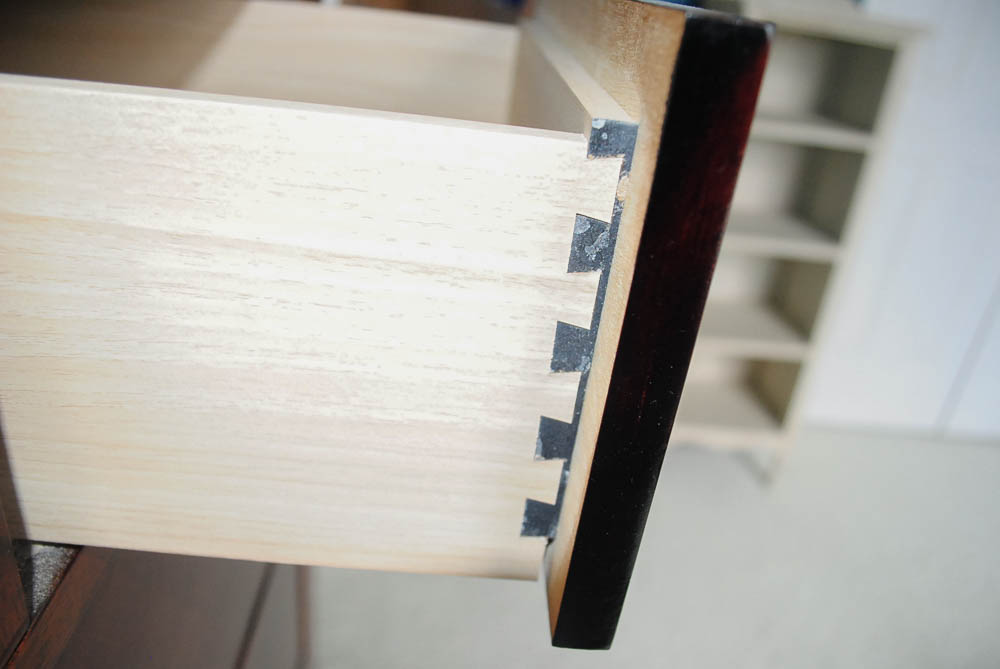 Shaker Style Chest of Drawers